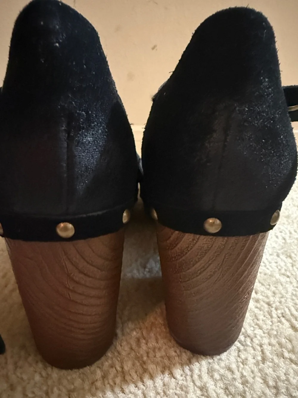 Korks Evah Women's Black Suede Ankle-Strap Heels size 9.5